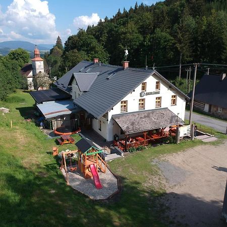 Penzion Stvanice Старе-Мєсто Екстер'єр фото